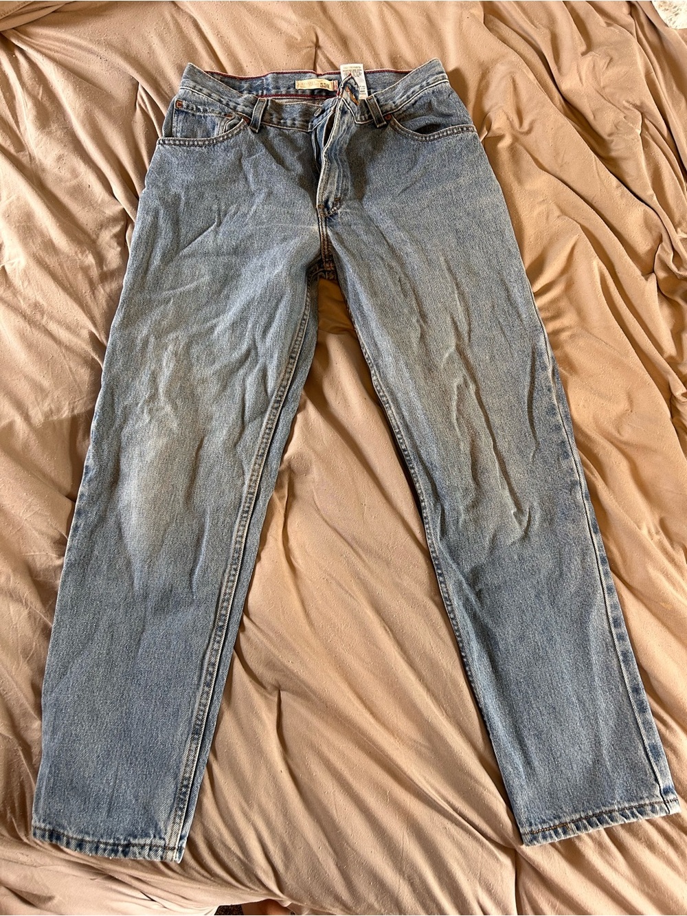 Levi’s 550 Classic Light Blue Denim Jeans